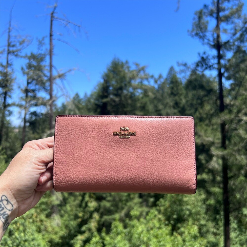 COACH PINK Pebble Leather & Signature Tan Bifold Wallet Gold Hardware AUTHENTIC